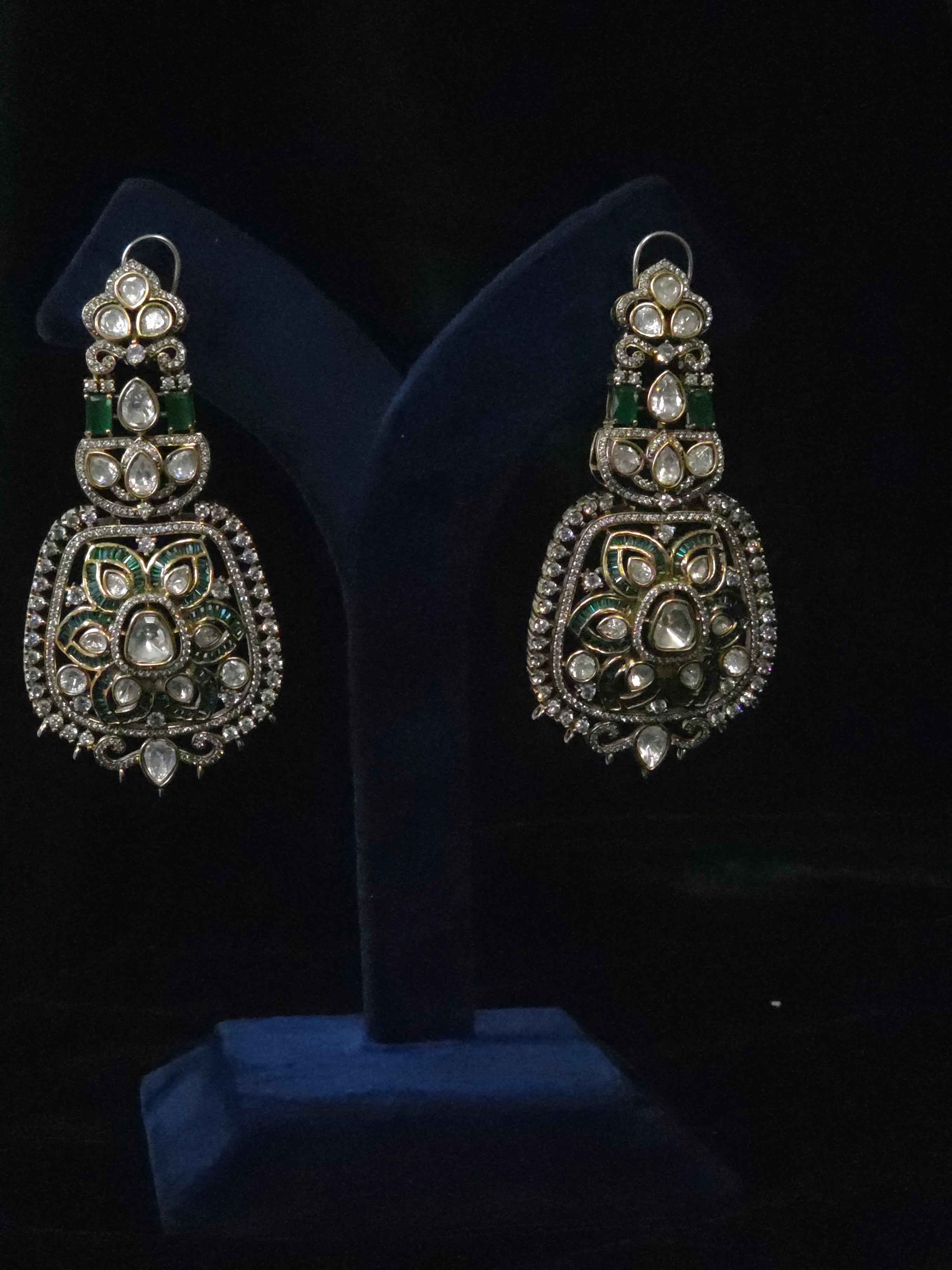 Emerald & Polki CZ Moissanite Multi-Strand Long Pendant Necklace & Drop Earring Set – Shaahi Emerald