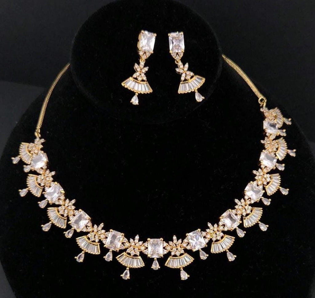 High end geometric fan style gold zircon statement necklace layout graphic