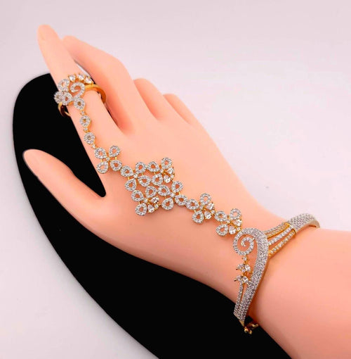 Traditional gold base Indian bridal haath phool hand chain setup node