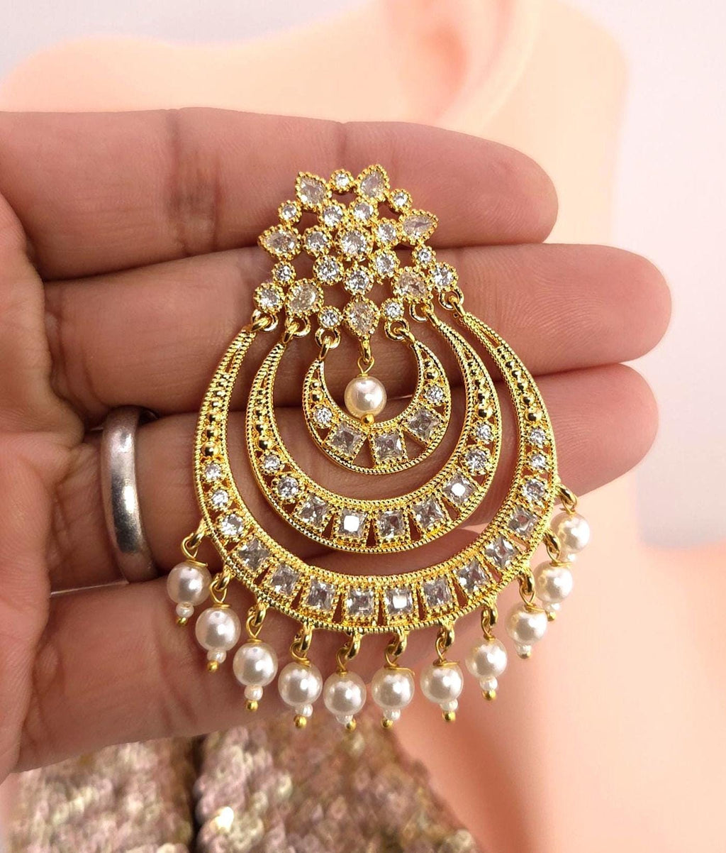 Classic blend seed pearls and clear zircon moon design traditional hangs format