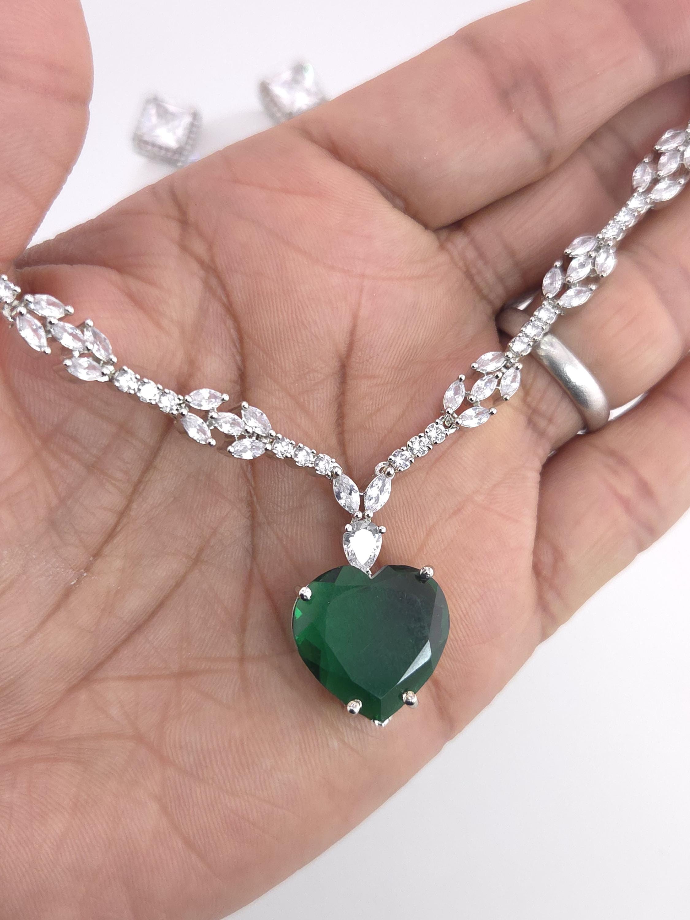 Emerald Green Heart CZ Necklace & Earrings Set – Silver Tone Jewelry