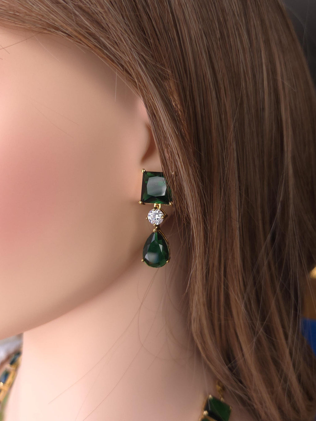 Emerald Green Teardrop CZ Necklace & Earrings Set – Gold Plated Statement Bridal Jewelry
