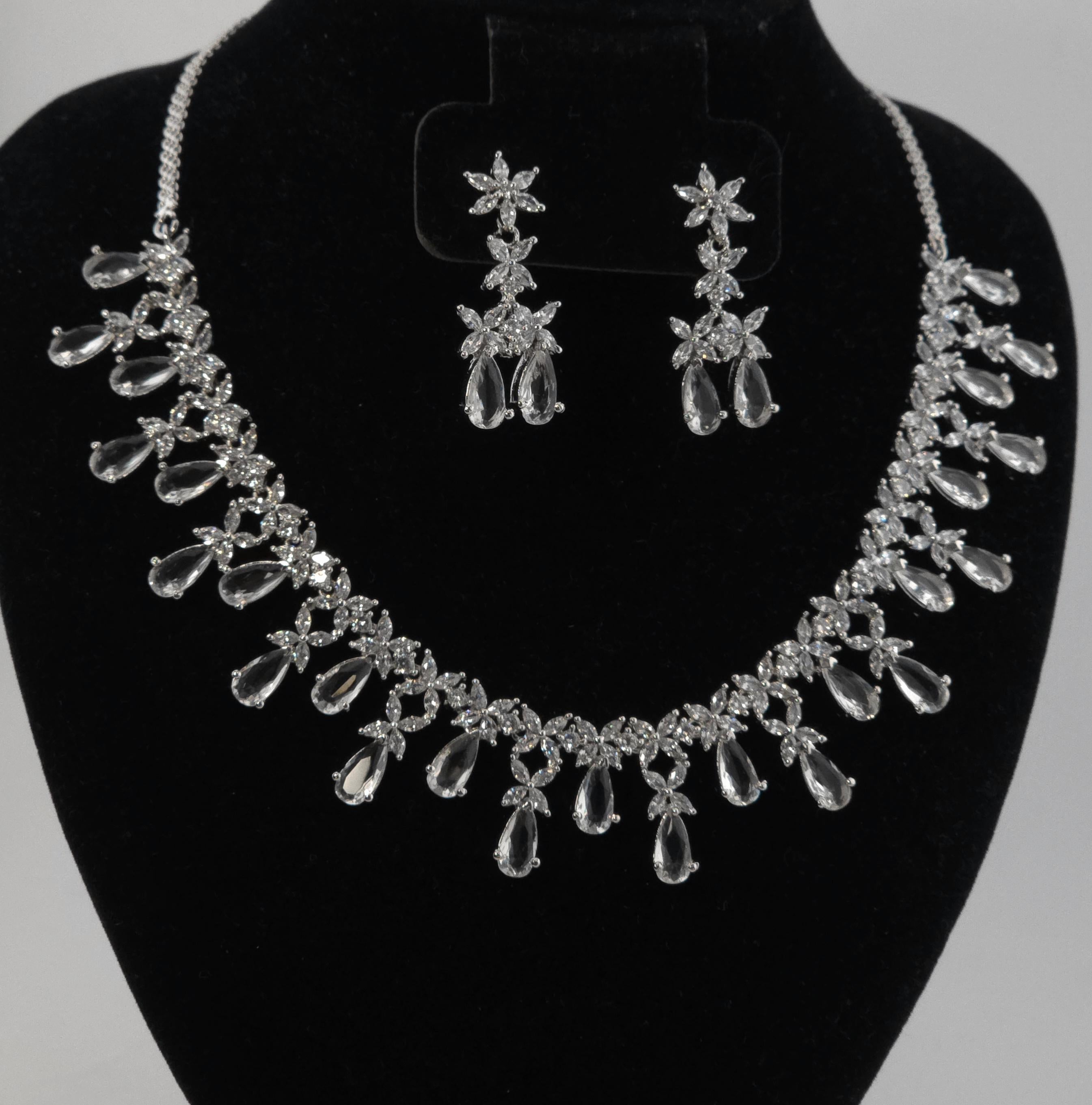 Silver CZ Bridal Necklace Set, Diamond Look Wedding Jewelry, Teardrop Statement Necklace Earrings Set, Bridal Reception Jewelry
