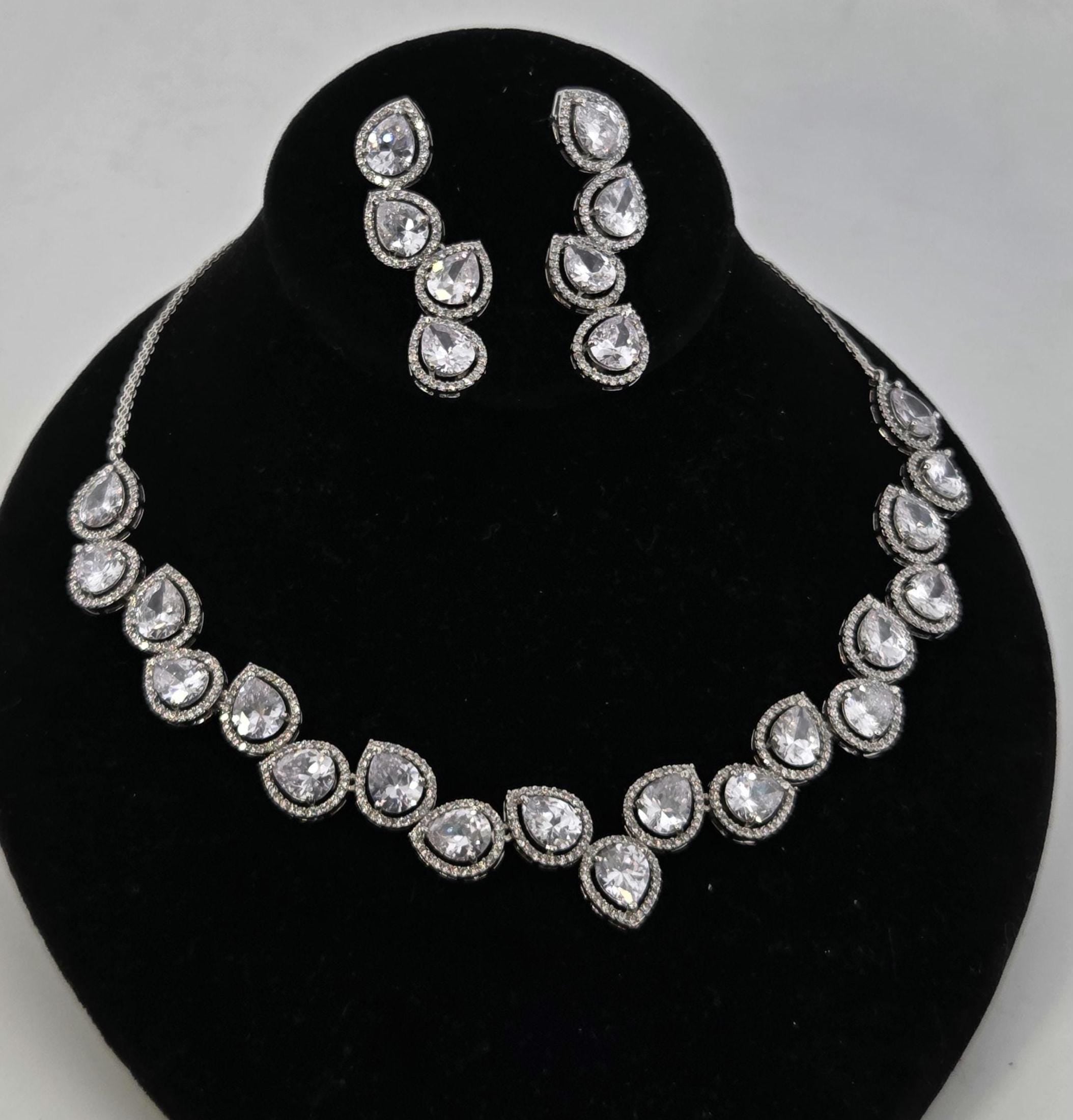 Pear Cut CZ Necklace Set Silver, Teardrop Bridal Jewelry, Elegant Wedding Guest Necklace, Prom Evening Jewelry Set