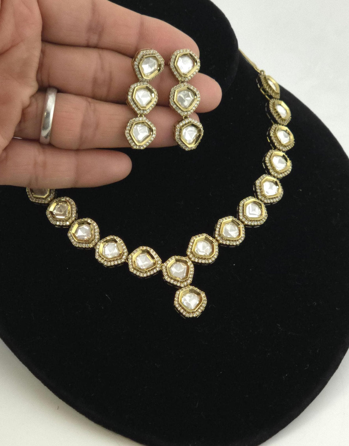 Polki CZ Graduated V-Necklace & Triple Drop Earring Set – Safaa