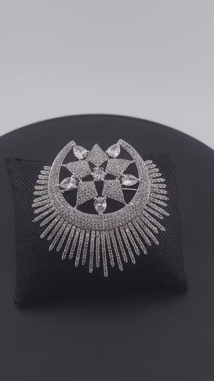 Cubic Zirconia Vintage Silver Brooch | Round Crystal & Pearl Pin